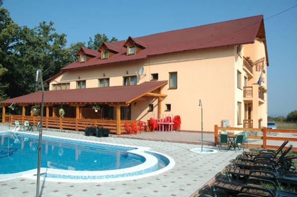 Pension Teleptean Ocna Şugatag Buitenkant foto