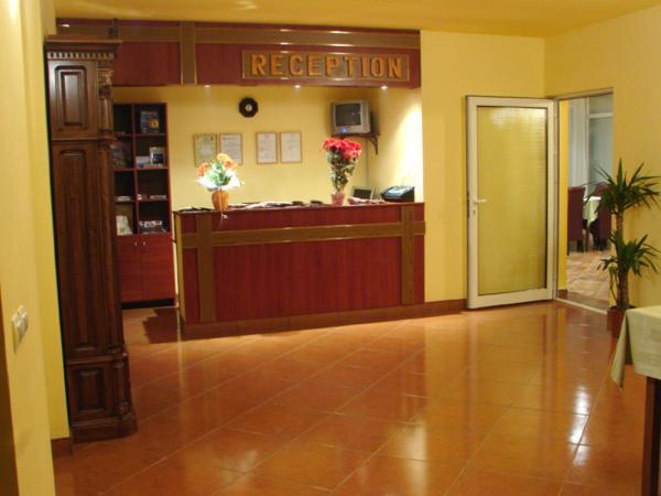 Pension Teleptean Ocna Şugatag Buitenkant foto